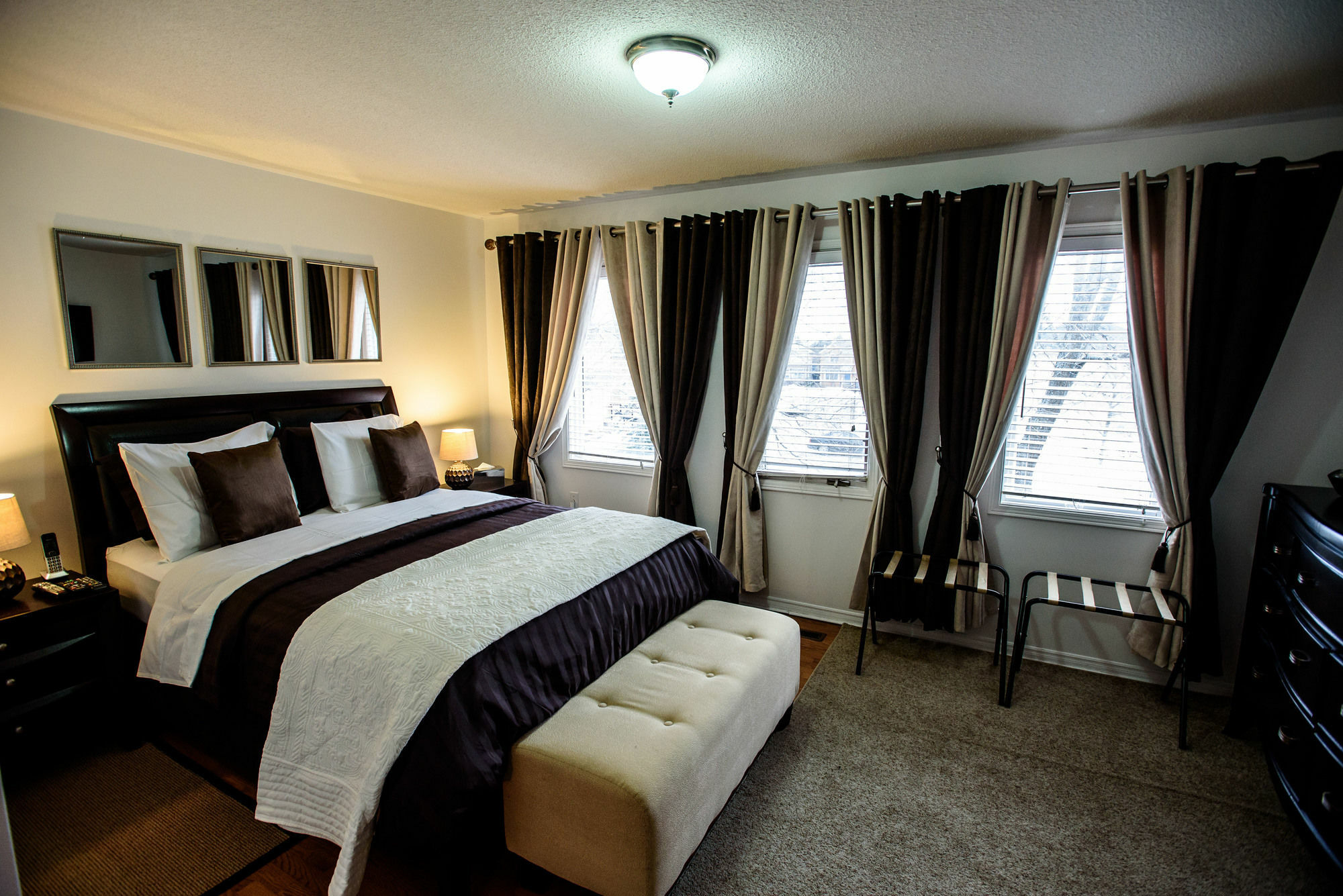 Newton Villa Emerald House Brampton Exteriér fotografie
